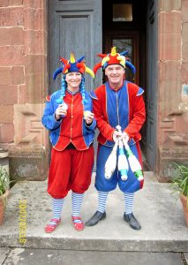 Looby Lou and Joey the Juggler ready for juggling